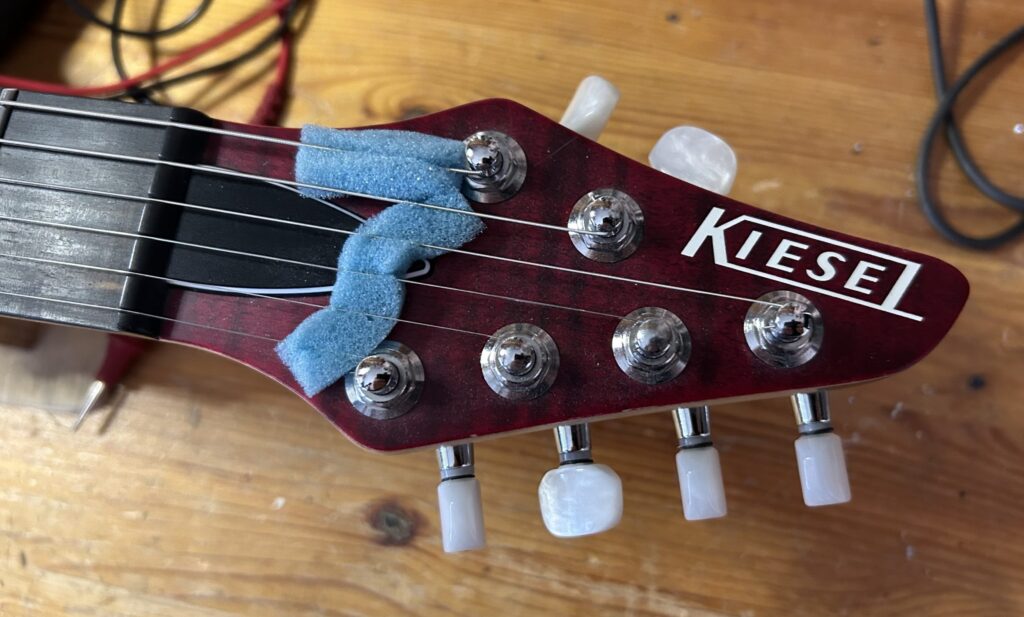 Reversed 4.2 headstock